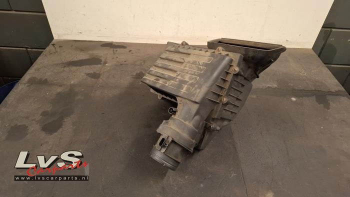 Volkswagen Golf Boîtier filtre à air