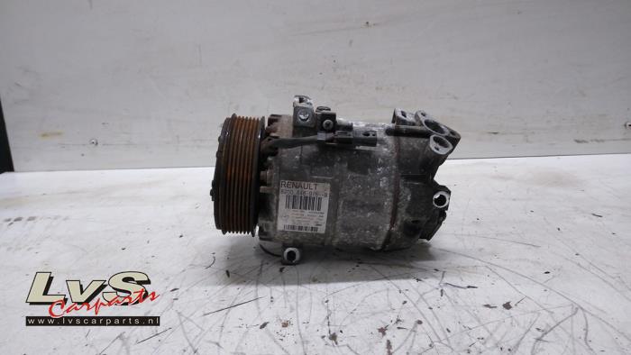 Renault Trafic Air conditioning pump