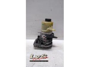 Gebruikte Stuurpomp Renault Trafic (1FL/2FL/3FL/4FL) 1.6 dCi 95 Prijs € 181,50 Inclusief btw aangeboden door LvS Carparts