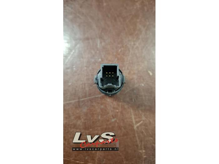 Ford Fiesta Commutateur marche-arrêt