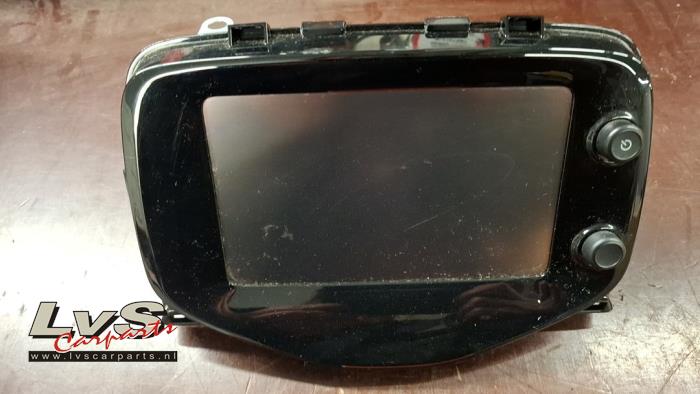 Peugeot 108 Regeleinheit Multi Media