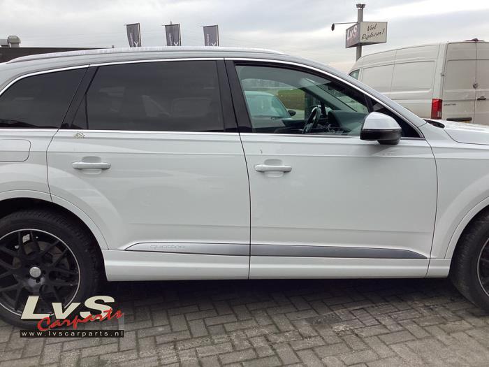 Audi Q7 Portier 4Deurs rechts-voor