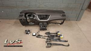 Gebruikte Airbag set + dashboard Opel Grandland (X) 1.2 Turbo 12V Prijs € 1.750,00 Margeregeling aangeboden door LvS Carparts