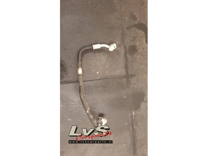 BMW 3-Serie Air conditioning line