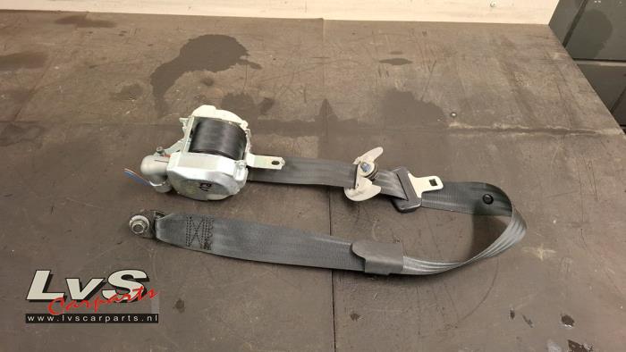 Kia Rio Tendeur de ceinture droit