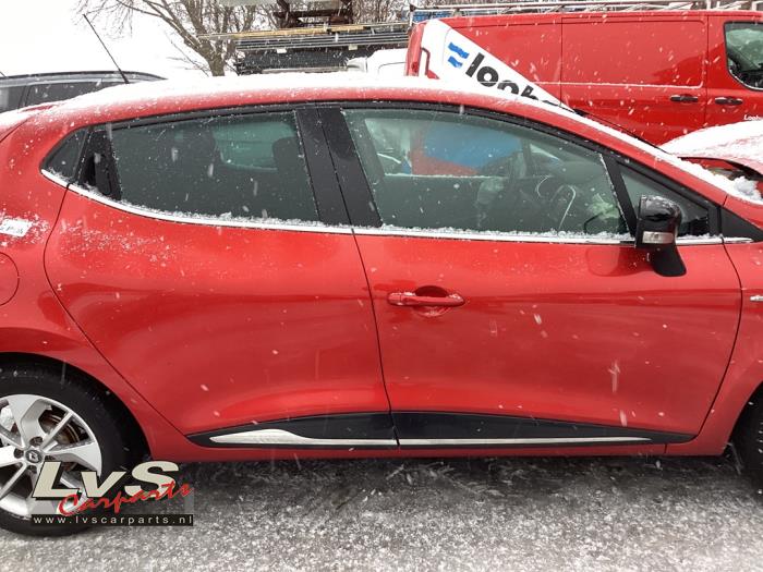 Renault Clio Front door 4-door, right