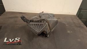 Gebruikte Luchtfilterhuis Smart Forfour (453) 1.0 12V Prijs € 25,00 Margeregeling aangeboden door LvS Carparts