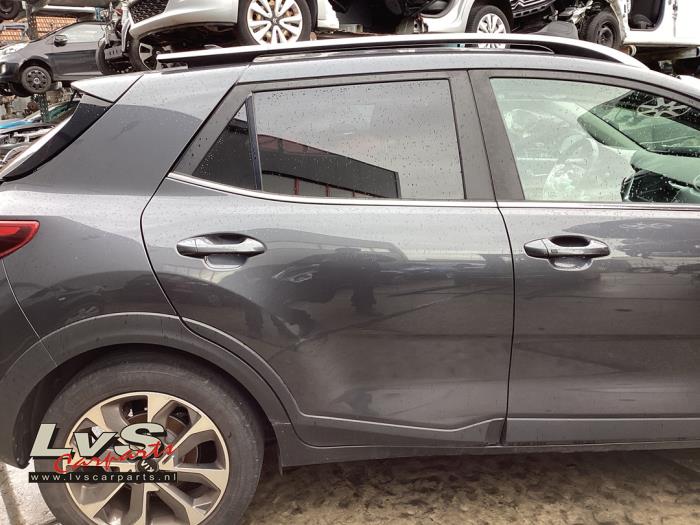 Kia Stonic Portier 4Deurs rechts-achter