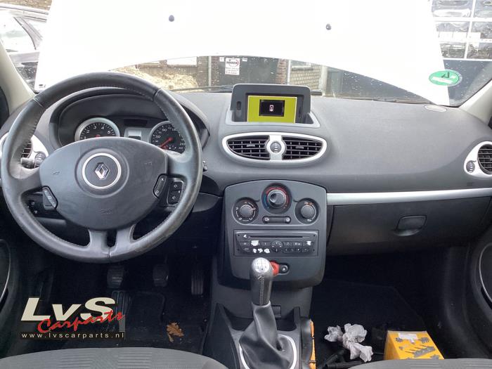 Renault Clio Airbag set + dashboard