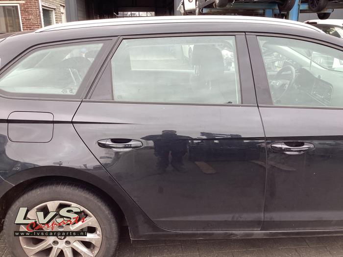 Seat Leon Portier 4Deurs rechts-achter