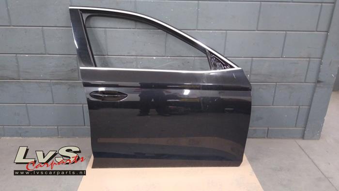 Skoda Octavia Portière 4portes avant droite