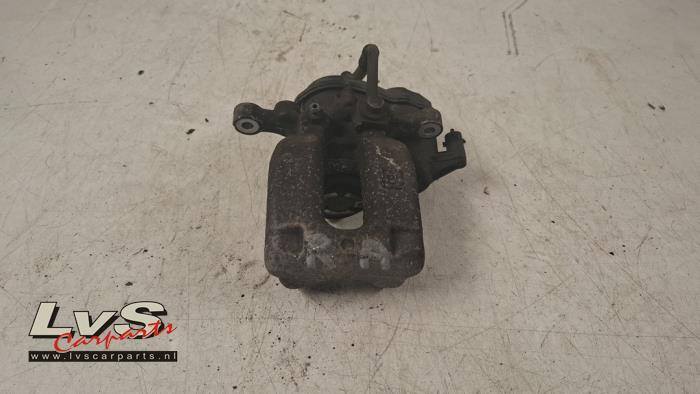 Opel Astra Etrier de frein (pince) arrière droit