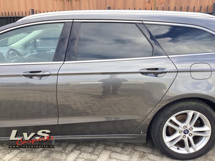 Ford Mondeo Portier 4Deurs links-achter