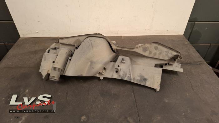 Renault Grand Scenic Luft Leitung