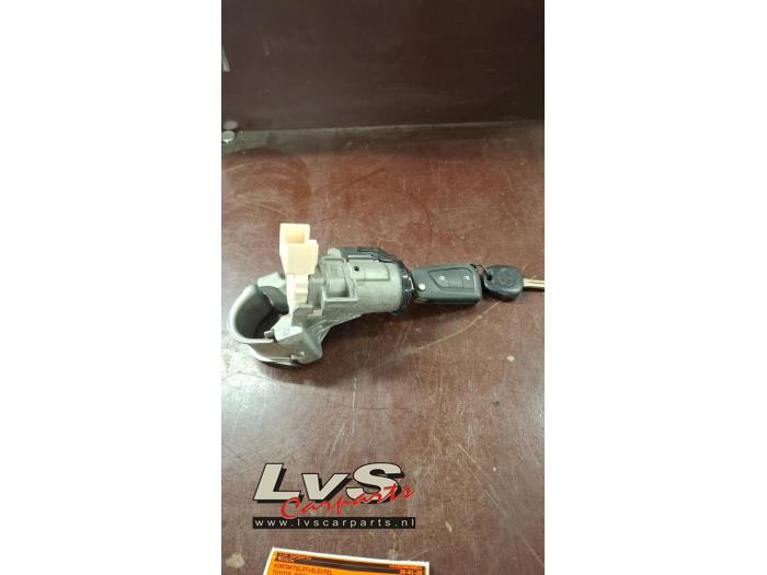 Toyota Aygo Zündschloss+Schlüssel