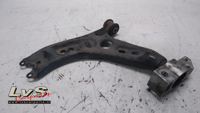 Volkswagen Tiguan Bras de suspension avant gauche