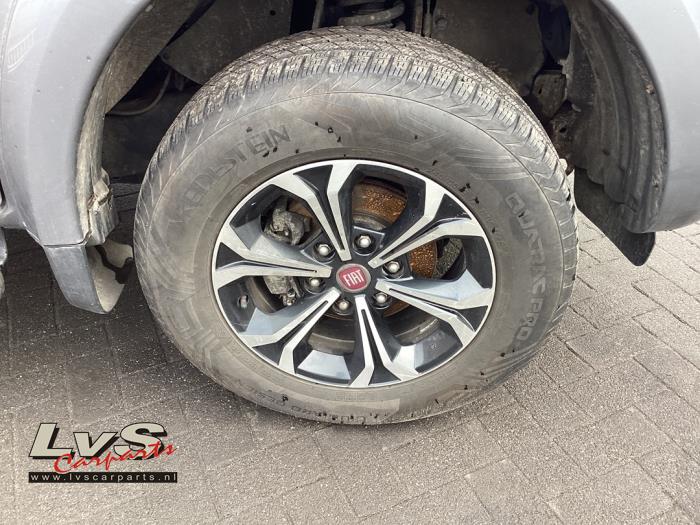 Fiat Fullback Kit jantes + pneumatiques