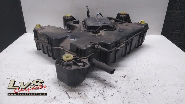Peugeot Expert Adblue tank
