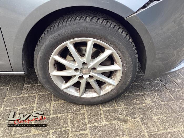 Seat Ibiza Velgen set + banden