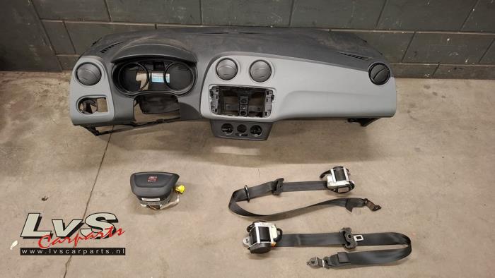 Seat Ibiza Airbag-Set + Armaturenbrett