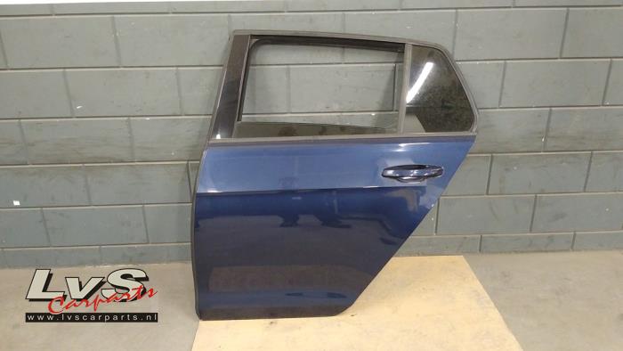 Volkswagen Golf Rear door 4-door, left