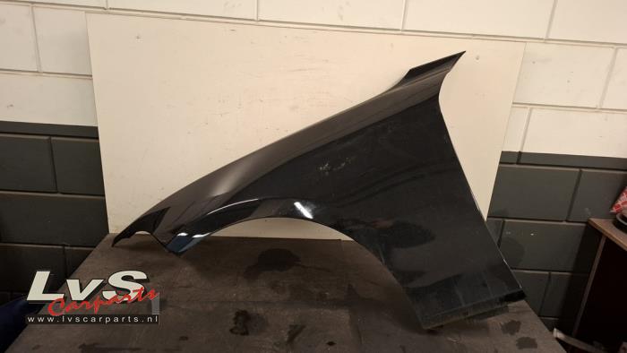 BMW 1-Serie Front wing, left