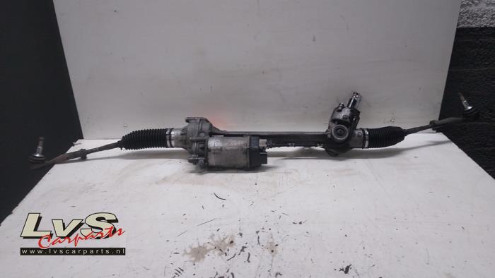 BMW 1-Serie Power steering box