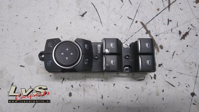 Ford Fiesta Electric window switch