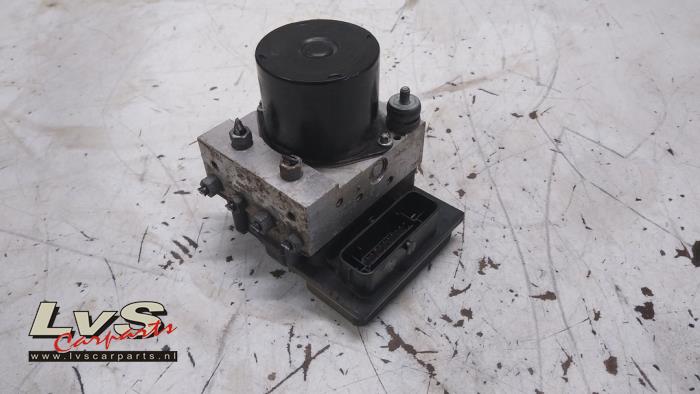 Volkswagen Polo ABS Pomp