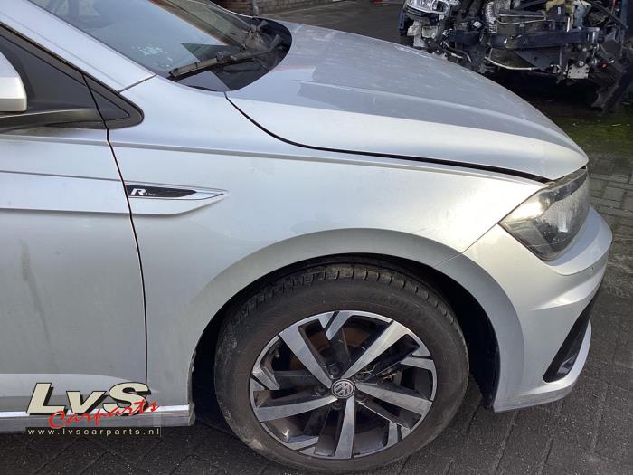 Volkswagen Polo Aile avant droite