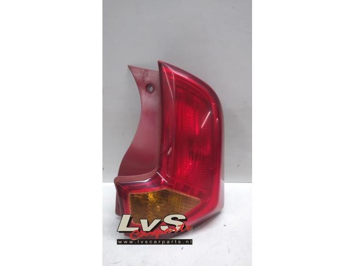 Kia Picanto Feu arrière droit