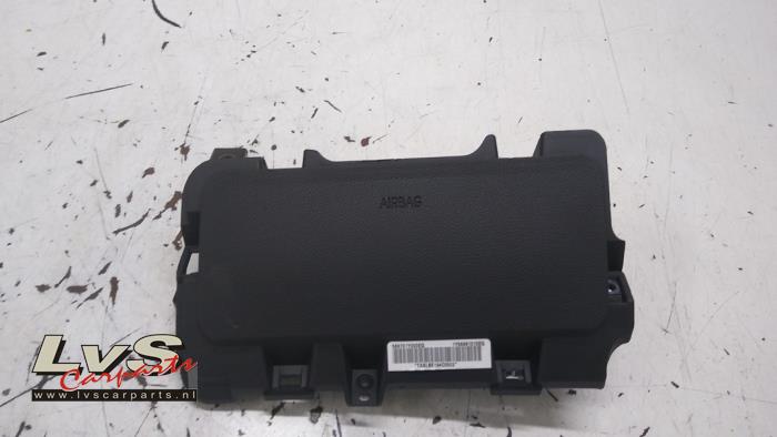 Kia Picanto Airbag genou