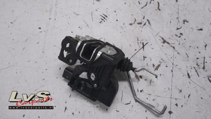 Kia Picanto Deurslot Mechaniek 2Deurs links