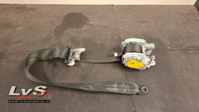 Hyundai I20 Gurtsrammer rechts