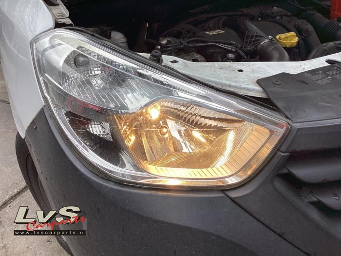 Dacia Dokker Headlight, right