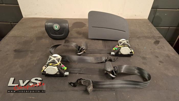 Skoda Roomster Vollzähligkeit Airbags