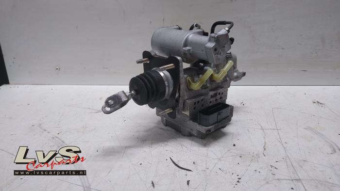 Toyota Auris ABS pump