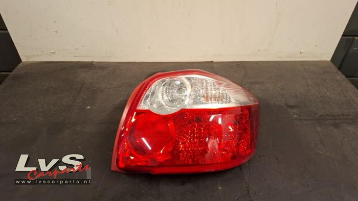 Toyota Auris Feu arrière droit
