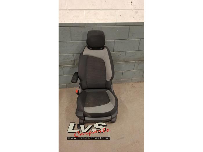 Citroen C4 Grand Picasso Stoel links