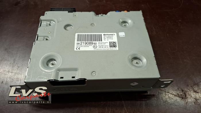 Opel Grandland X Radio module