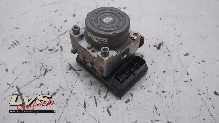 Mitsubishi Outlander ABS pump