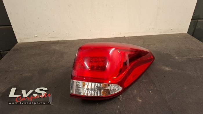 Kia Carens Achterlicht rechts