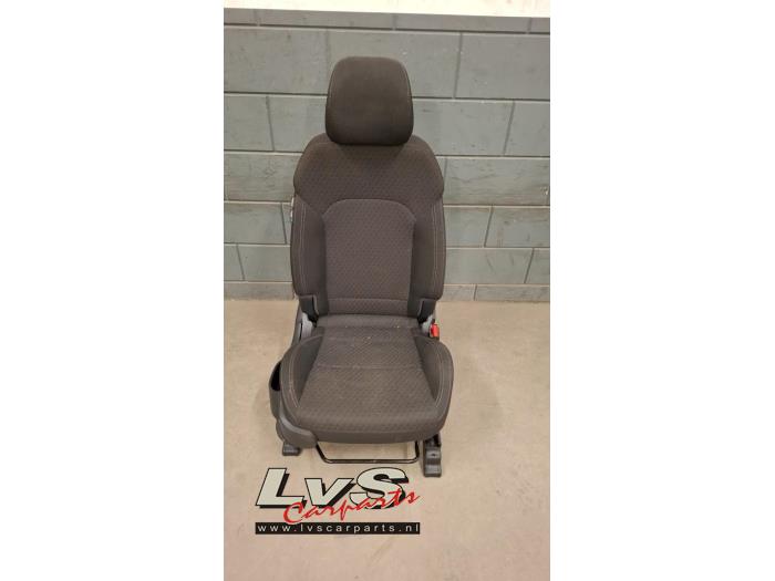 Kia Carens Stoel rechts
