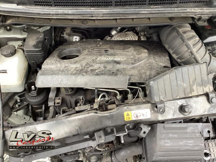 Kia Carens Motor