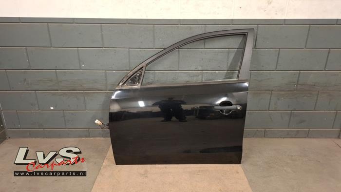 Hyundai I30 Door 4-door, front left