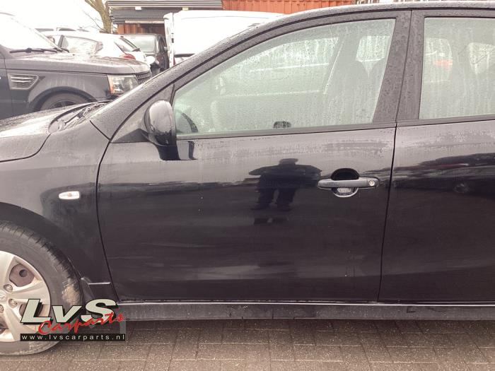 Hyundai I30 Door 4-door, front left