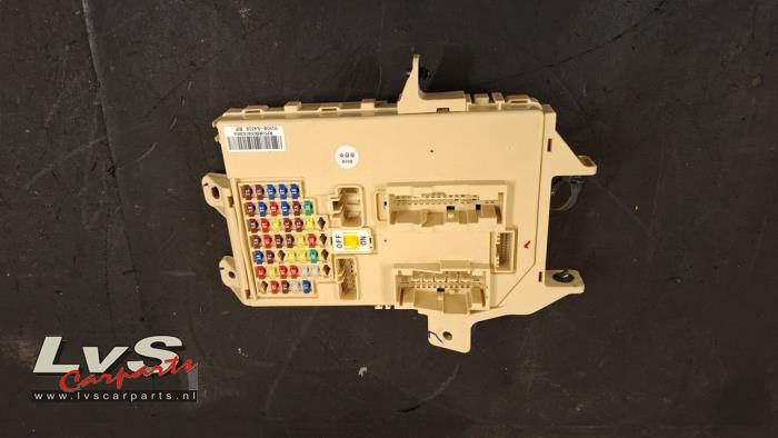 Kia Carens Zekeringkast