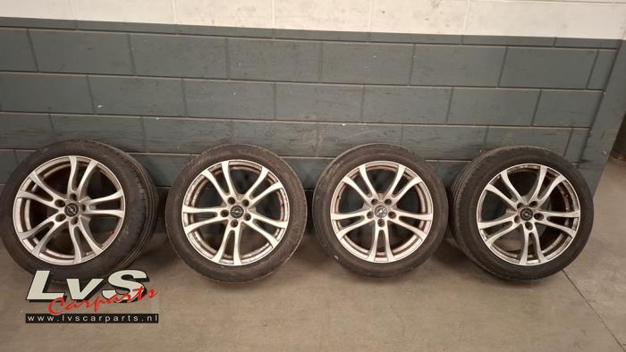 Opel Astra Velgen set + banden