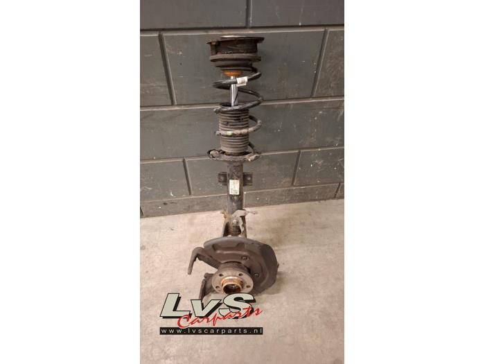 Volkswagen Polo Barre amortisseur avant gauche