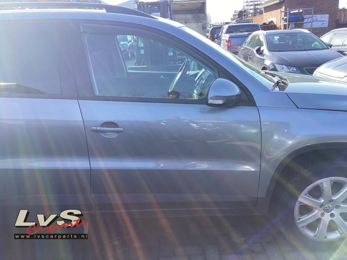 Volkswagen Tiguan Portière 4portes avant droite